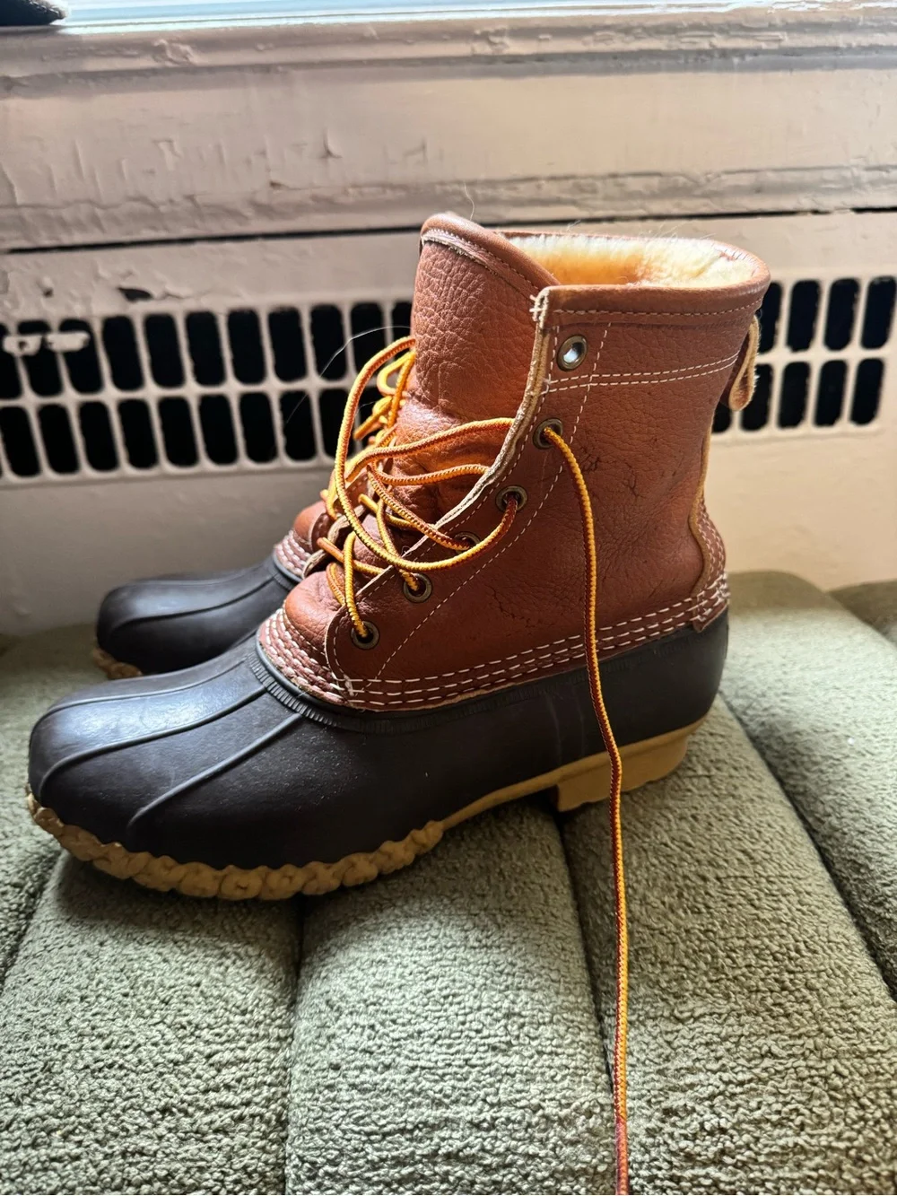 Sperry used duck